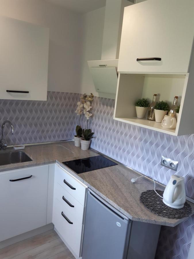 Maly Apartamencik Teo Rewal Buitenkant foto
