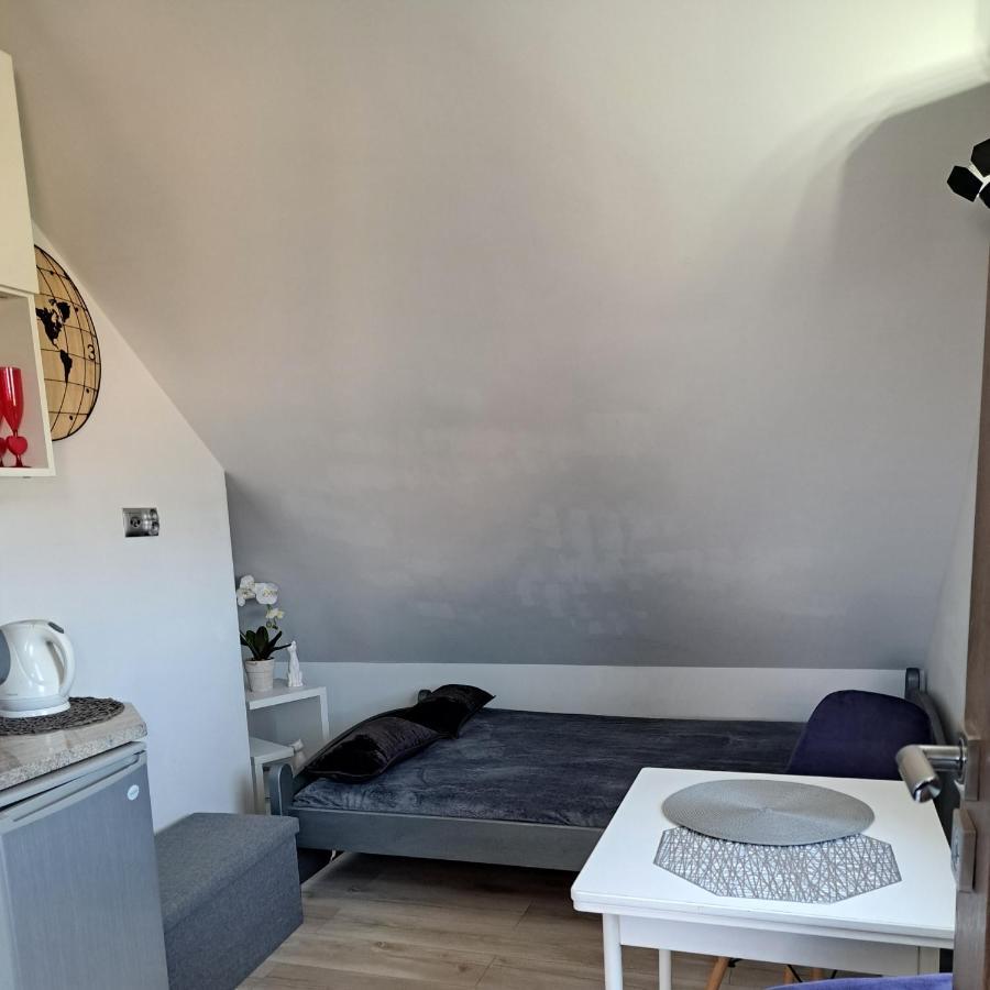 Maly Apartamencik Teo Rewal Buitenkant foto
