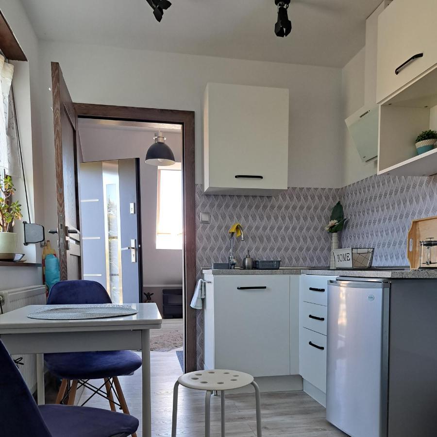 Maly Apartamencik Teo Rewal Buitenkant foto