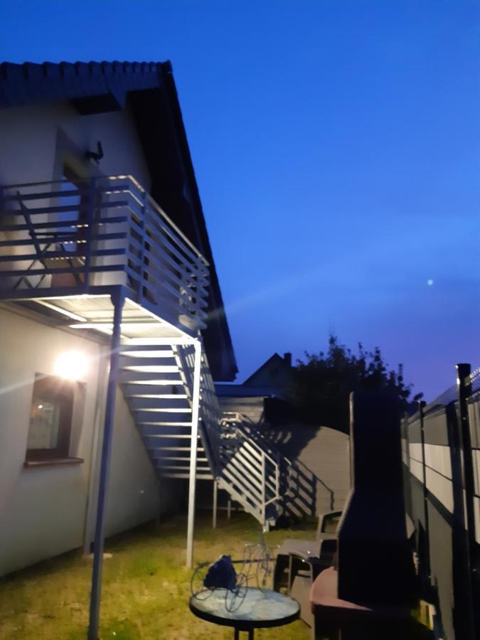 Maly Apartamencik Teo Rewal Buitenkant foto